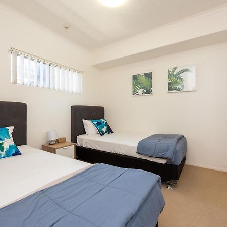 On The Beach Resort Bribie Island Woorim Exterior foto